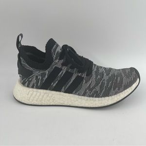 Adidas Men’s NMD_R2 Primeknit Core Athletic Shoe Sneaker BY9409 - Size 8.5